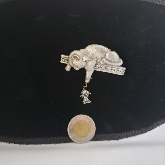 Vintage Kitty Brooches - Picture 2 of 4